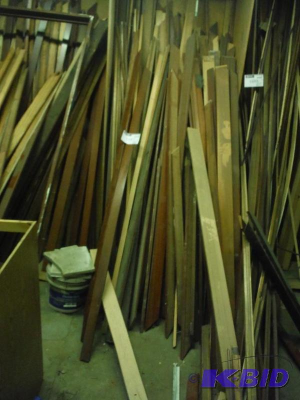 lot 1687 image: Miscellaneous Pieces of Wood