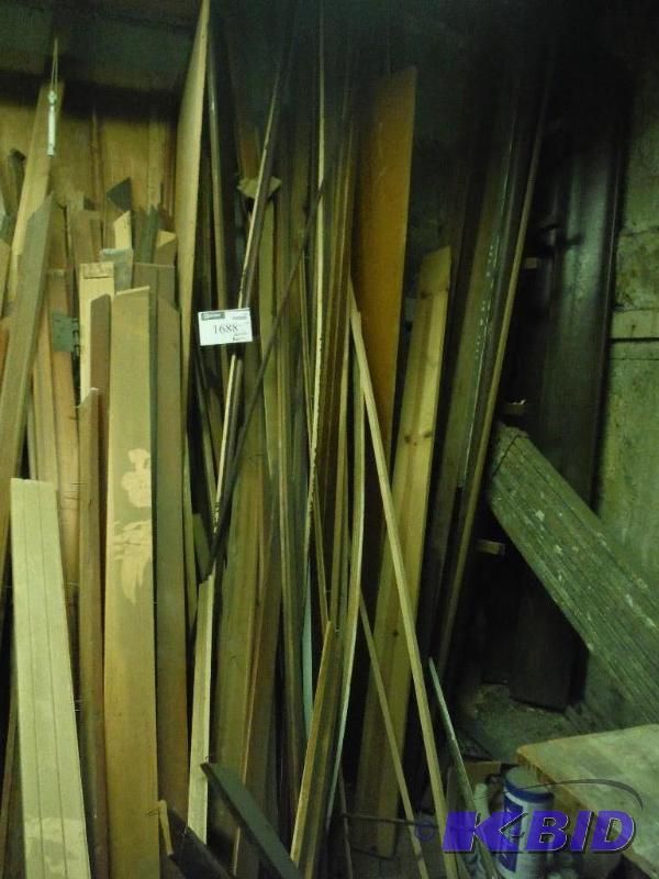lot 1688 image: Miscellaneous Pieces of Wood