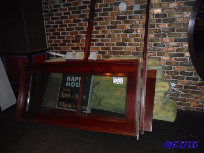 lot 1704 image: Glass Doors & Frames