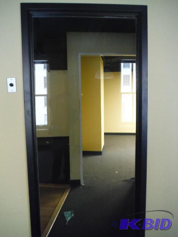 lot 1720 image: Glass Wall