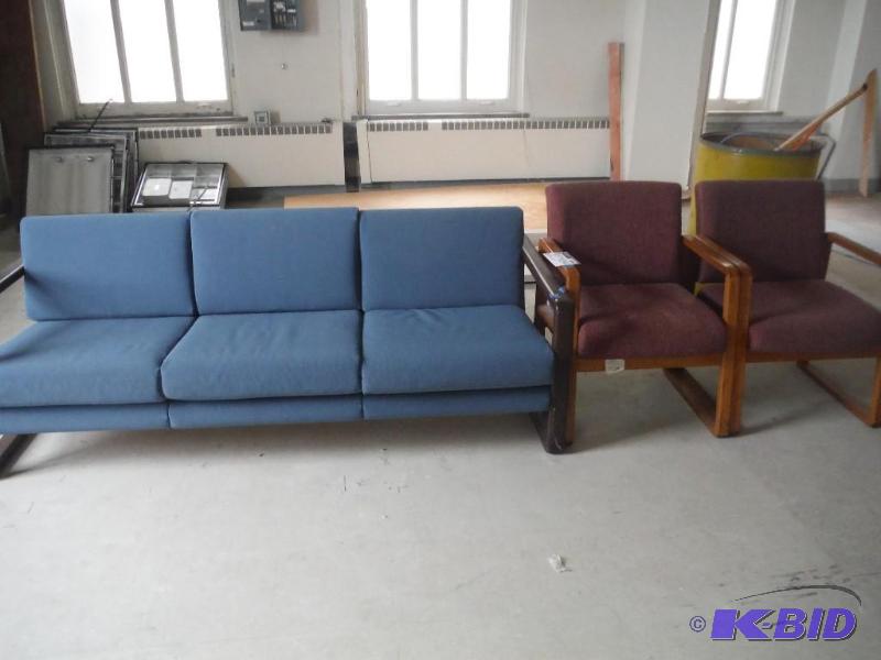 lot 1732 image: Office Furniture