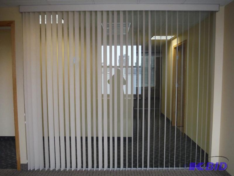 lot 1773 image: Glass Wall For Office Building