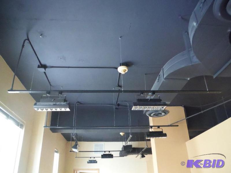 lot 1777 image: Lighting Lot Including Track Lighting & Track Lighting Fixtures.