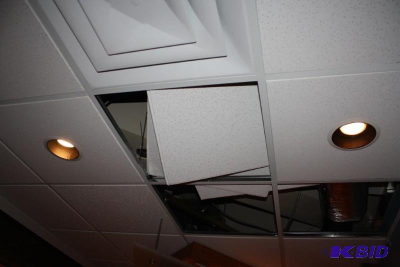 lot 1809 image: Lighting Lot of Recessed Lighting
