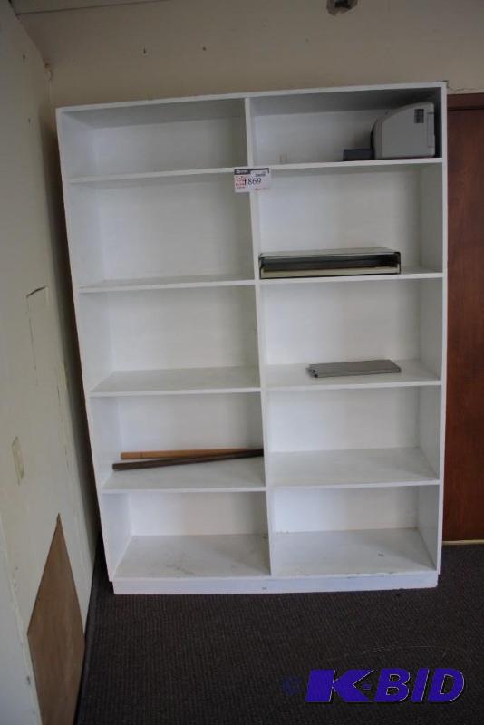 lot 1869 image: Shelving Unit