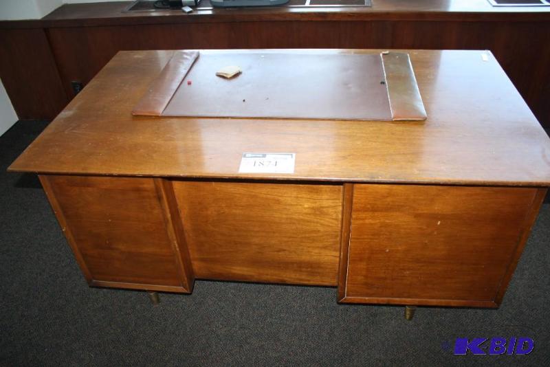 lot 1874 image: Wooden Office Desk