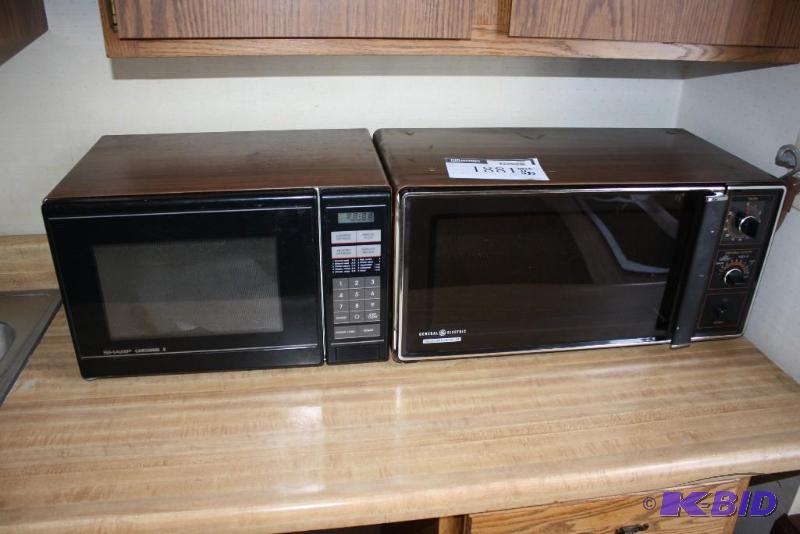 lot 1881 image: Microwaves