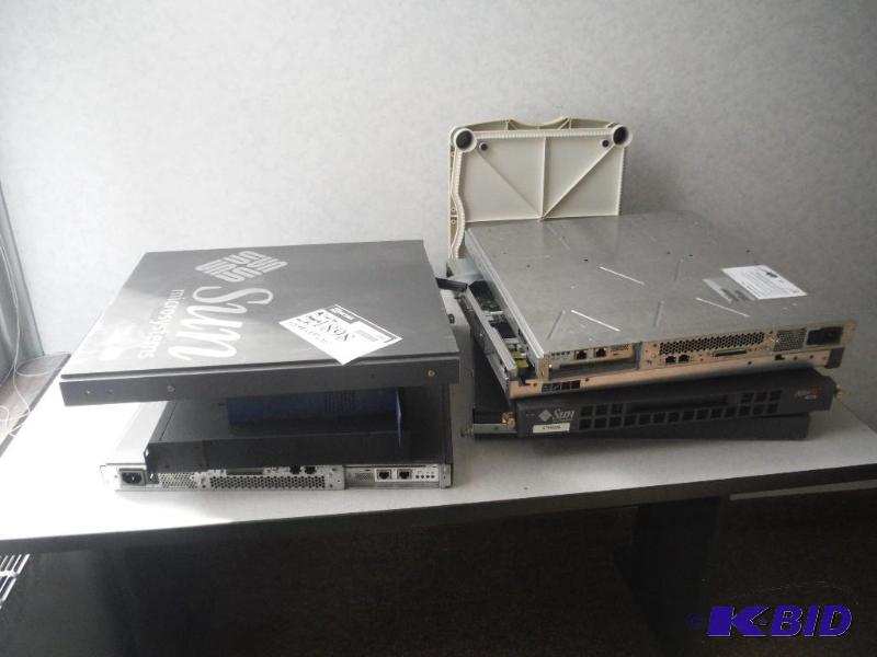 lot 1898 image: Lot of Miscellaneous Computer Parts Including Network Servers And More.
