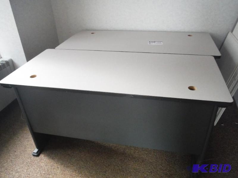 lot 1920 image: Office Desks