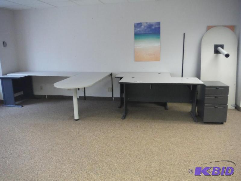 lot 1926 image: Office Lot Including Office Desks & Cubbies