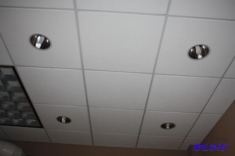 lot 1982 image: Lighting Lot of Recessed Lighting