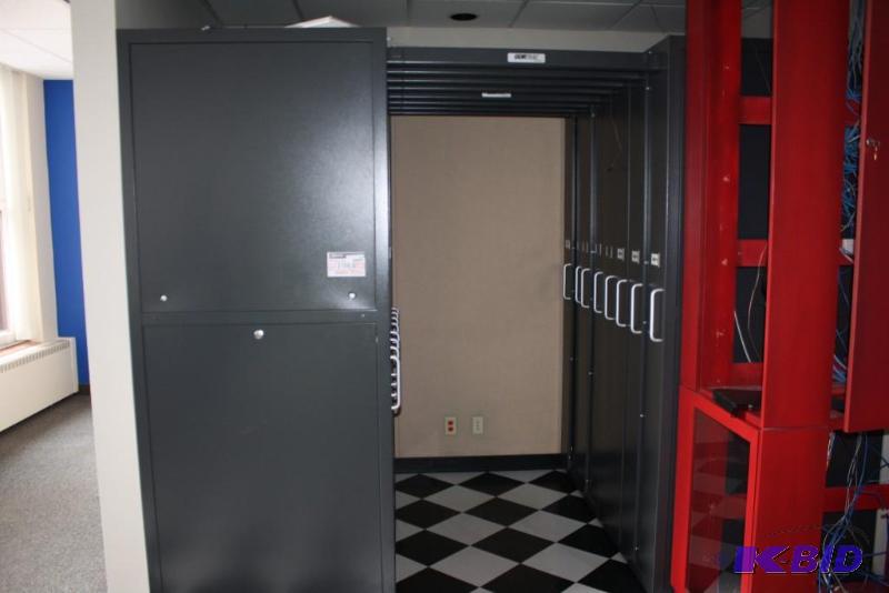 lot 1984 image: Sliding Cabinets wDrawers & Dividers on Gemtrac Russ Bassett