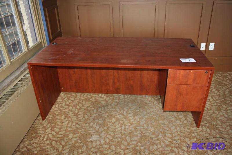 lot 1995 image: Wooden Office Desk w2Drawers