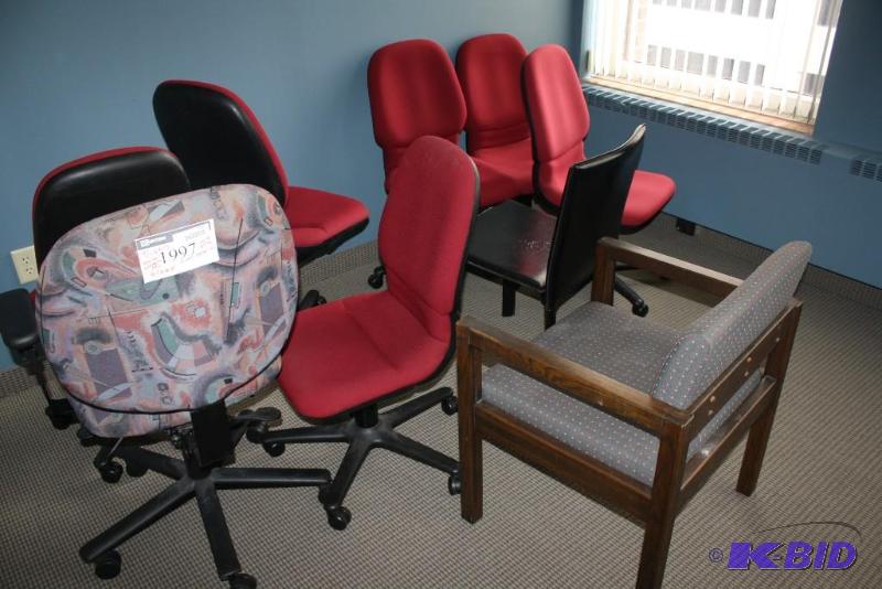 lot 1997 image: Office Chairs