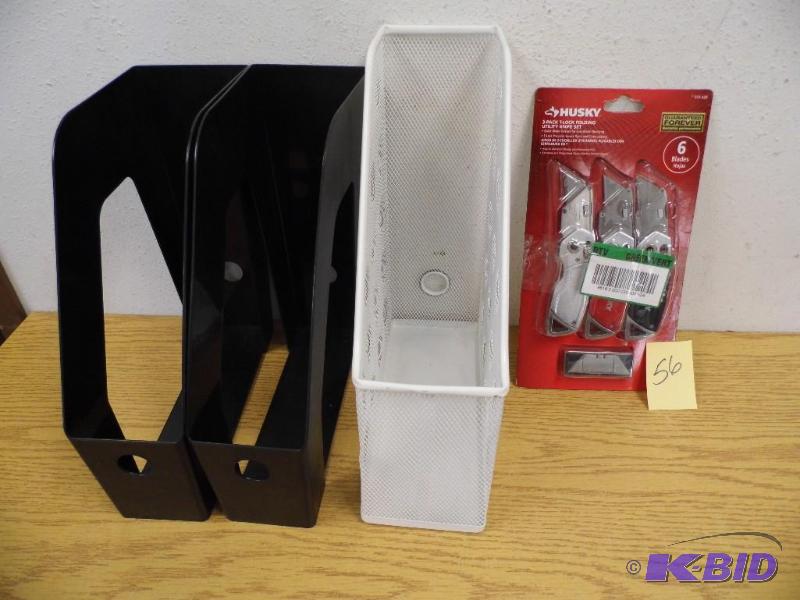 Utility Knives & Magazine Holders