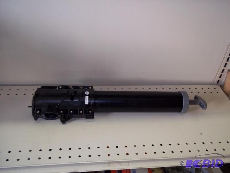 lot 144 image: Spakling gun for Homax brand...