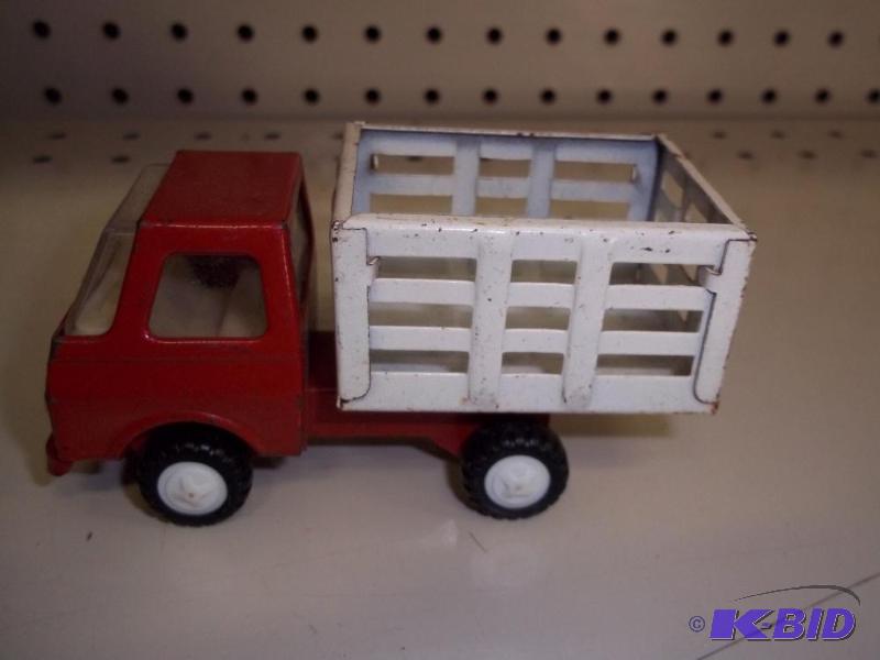 lot 166 image: Vintage Toy Truck...