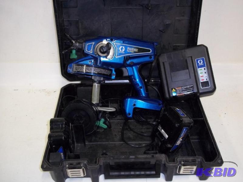 lot 178 image: Graco Proshot Fine Finish Battery Paint gun w...