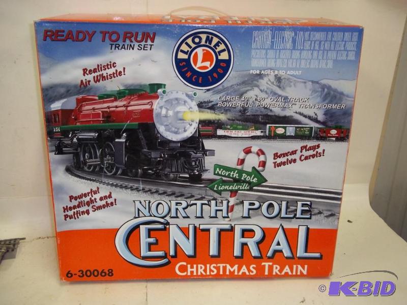 lot 4 image: Lionel Christmas Train-O Gauge--North Pole Ce...