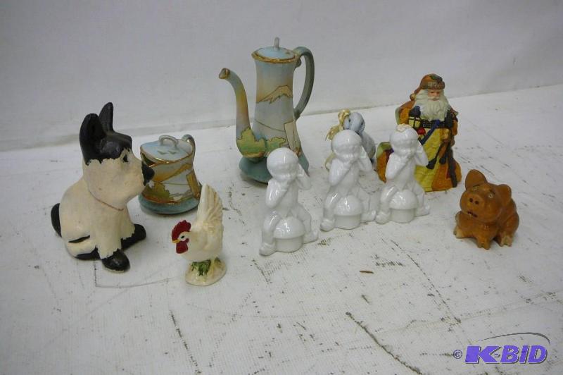 lot 31 image: Glass salt and pepper shakers and miscellaneo...