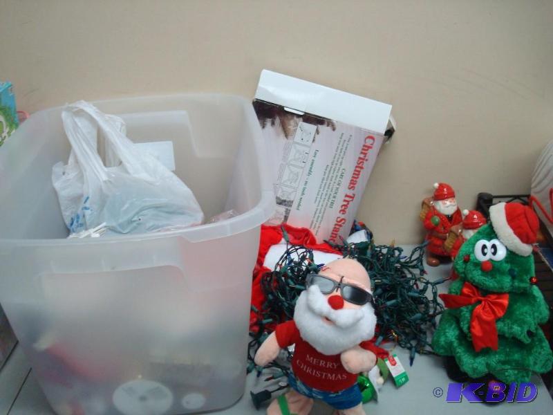 Lot Of Christmas Items...
