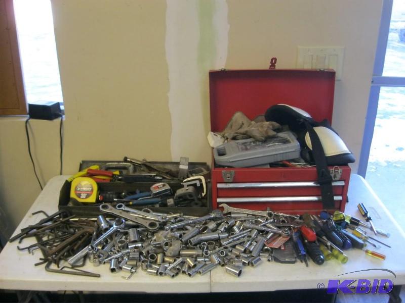 Huge Toolbox And Tool Lot Wrenches Sockets Sc...