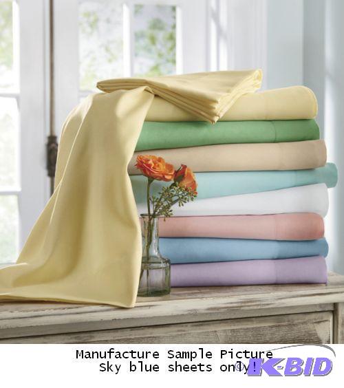 lot 43 image: Sky Blue Sheets - King - 1 Flat - 1 Fitted -&...