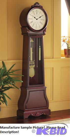 lot 48 image: Grandfather Clock  -&nbspThis stately c...