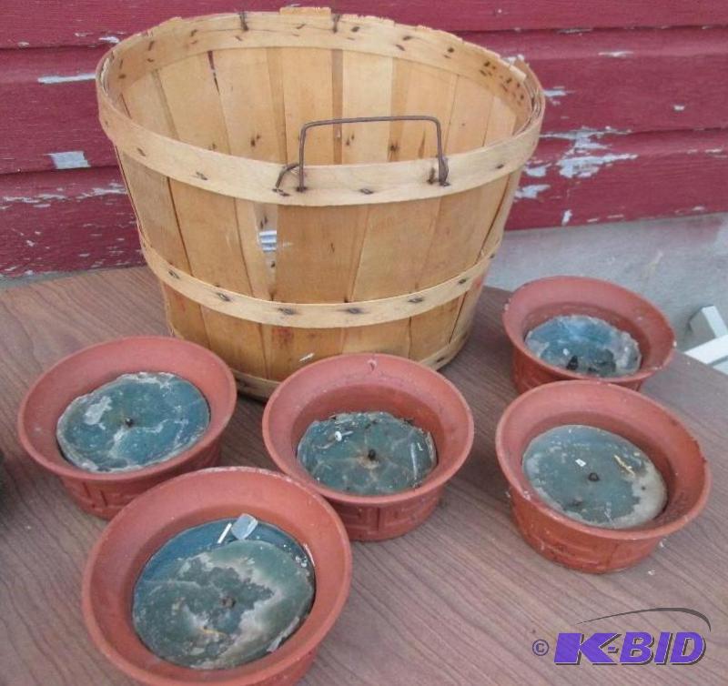lot 106 image: Basket with 5 citronella candles...