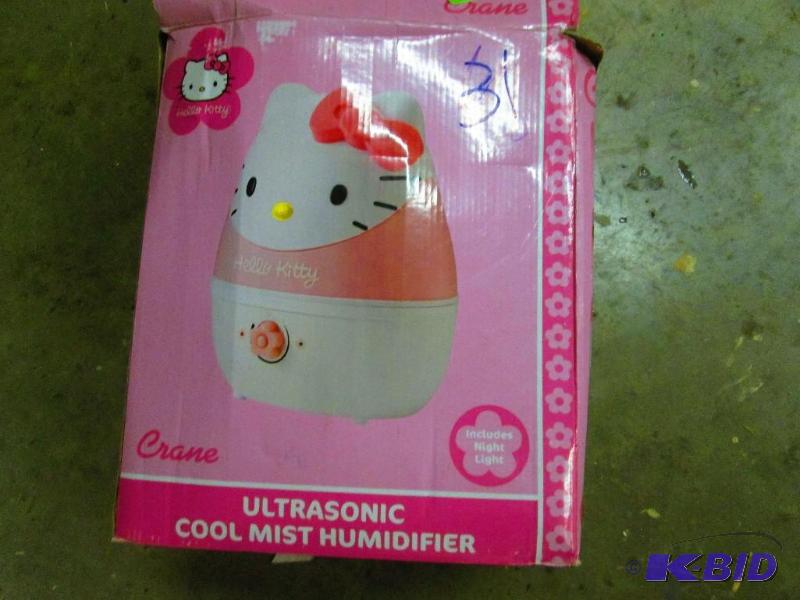 lot 15 image: Hello Kitty humidifier...