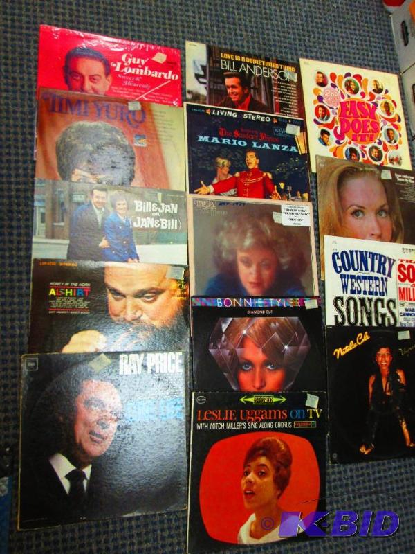lot 157 image: Lot of assorted vinyl records, all in good co...