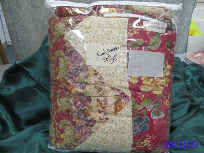 lot 202 image: 3pc. Set Full Queen...