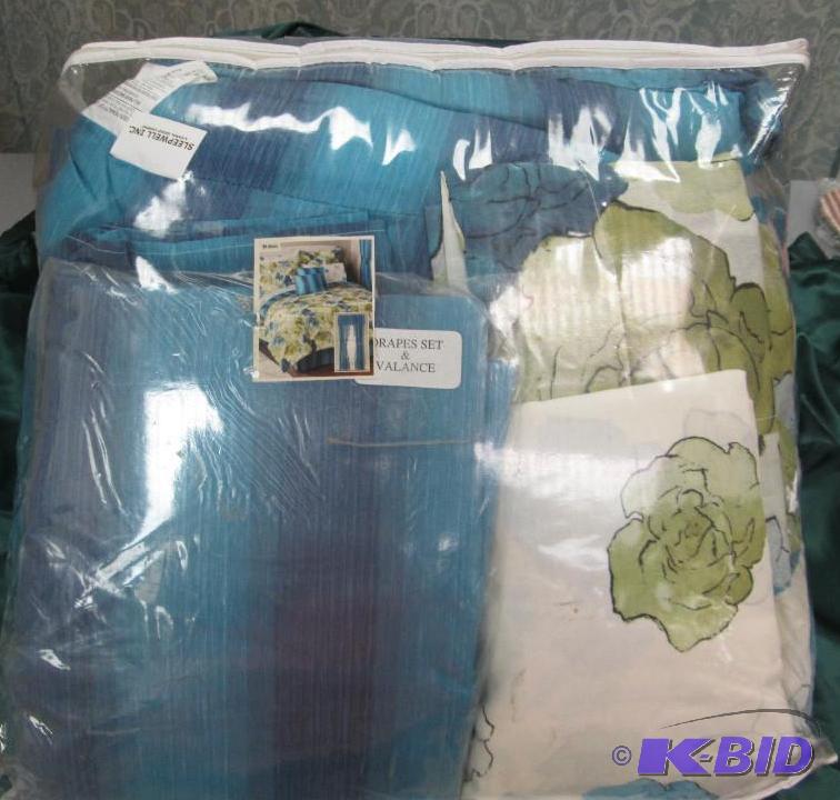 lot 205 image: Alexis 20 pc Bed set Queen Has drapes set and...