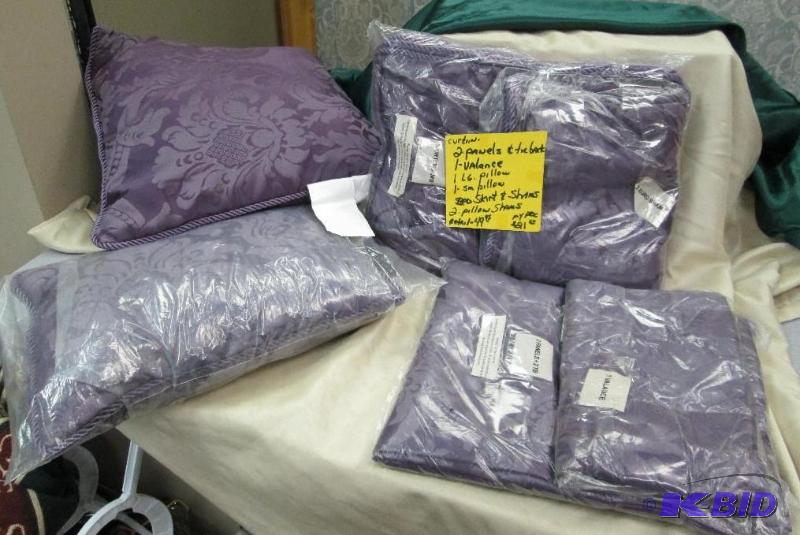 lot 228 image: Curtain 2-panels and tie back 1- valance 1 lg...