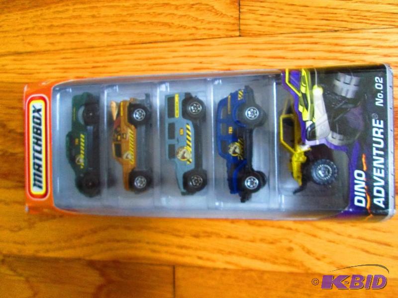 lot 57 image: Collector Matchbox cars...