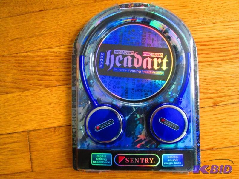 lot 60 image: Pair of Headart folding headphones with mega ...