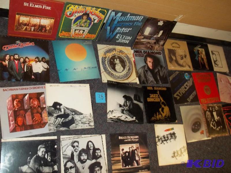 25 albums including Elton John, Billy Joel, S...