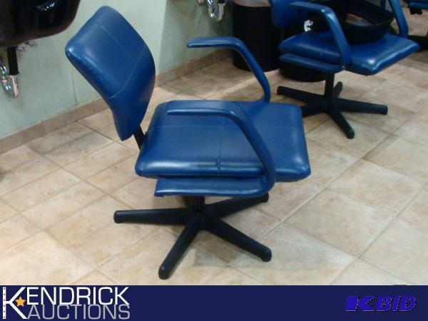 lot 13 image: Belvedere Brand  Shampoo Chair