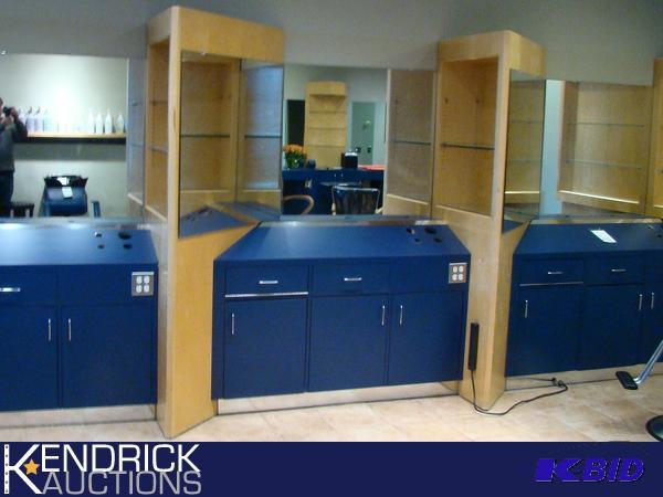 lot 20 image: Powered Custom Salon Styling Station