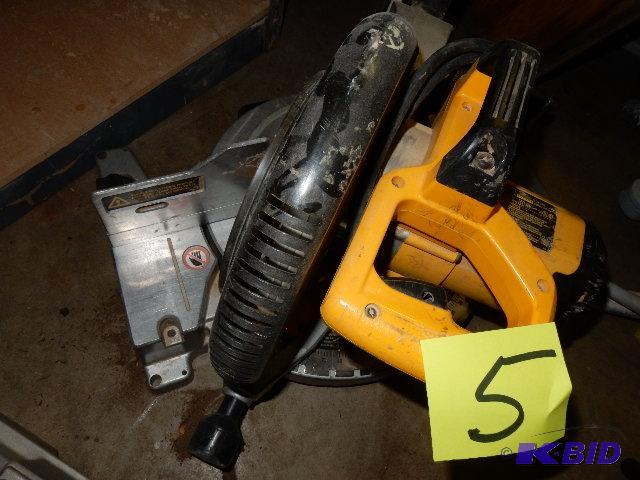 Dewalt, DW703.. 10 in Compound Mitre Saw.. Ty...