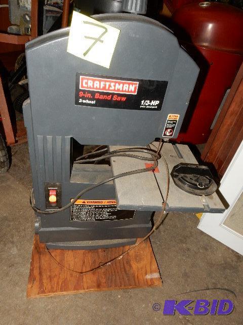 CRAFTSMAN 9 in Band Saw.. Tested and works...