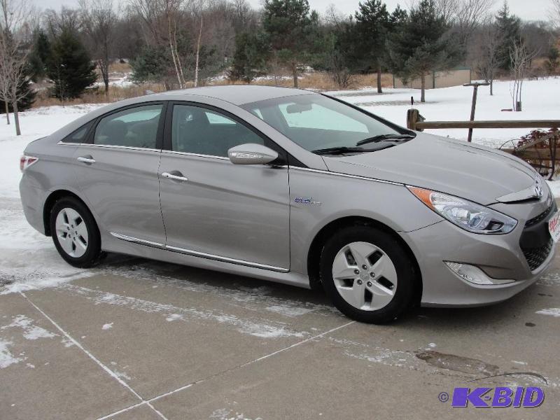 2011 Hyundai Sonata Hybrid 166HP  2.4 Liter
