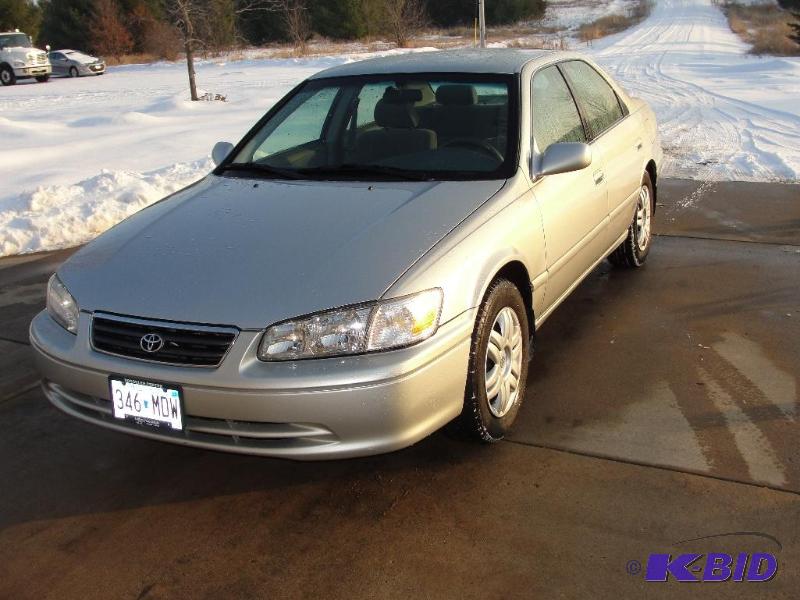 Item has been removed from auction - 2000 Toyota Camry LE