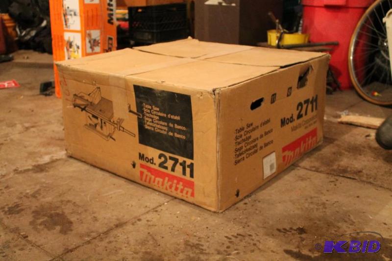 Makita&nbsp10&quot Table Saw Model # 2711 1...