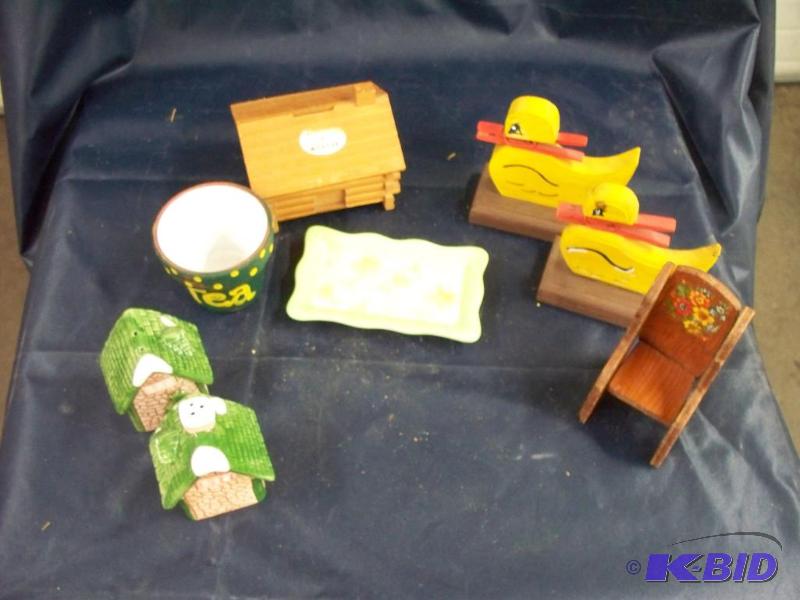 Lot of miscellaneous items (salt  pepper sha...