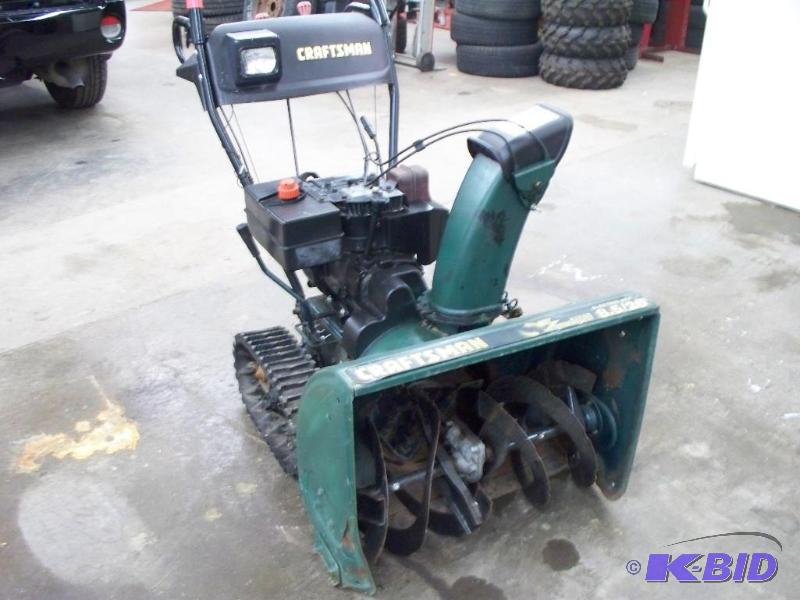 Craftsman 8HP 28 inch cut with tracks (works)...