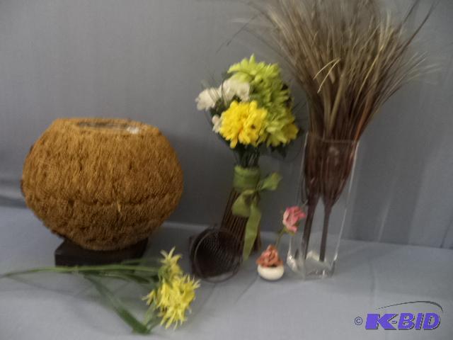 lot 142 image: Vases and Floral