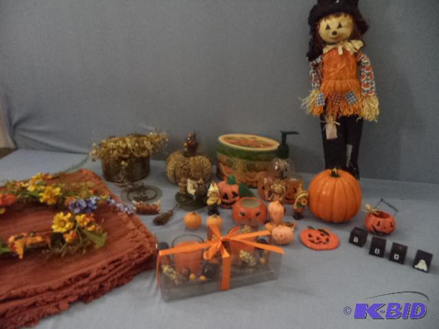 lot 153 image: Scarecrow, Pumpkins
