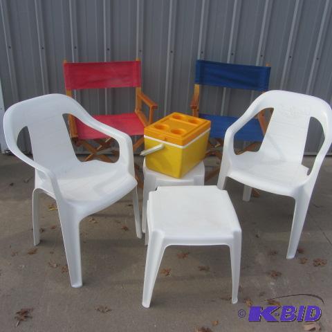 lot 16 image: Campfire Chairs, Table