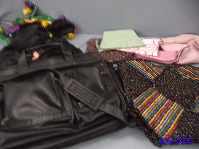 lot 185 image: Travel Bags